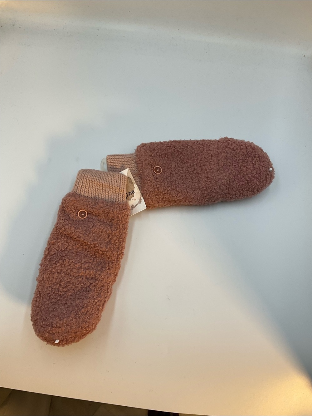 Sherpa Fleece Mittens in Dusty Rose - Unbranded